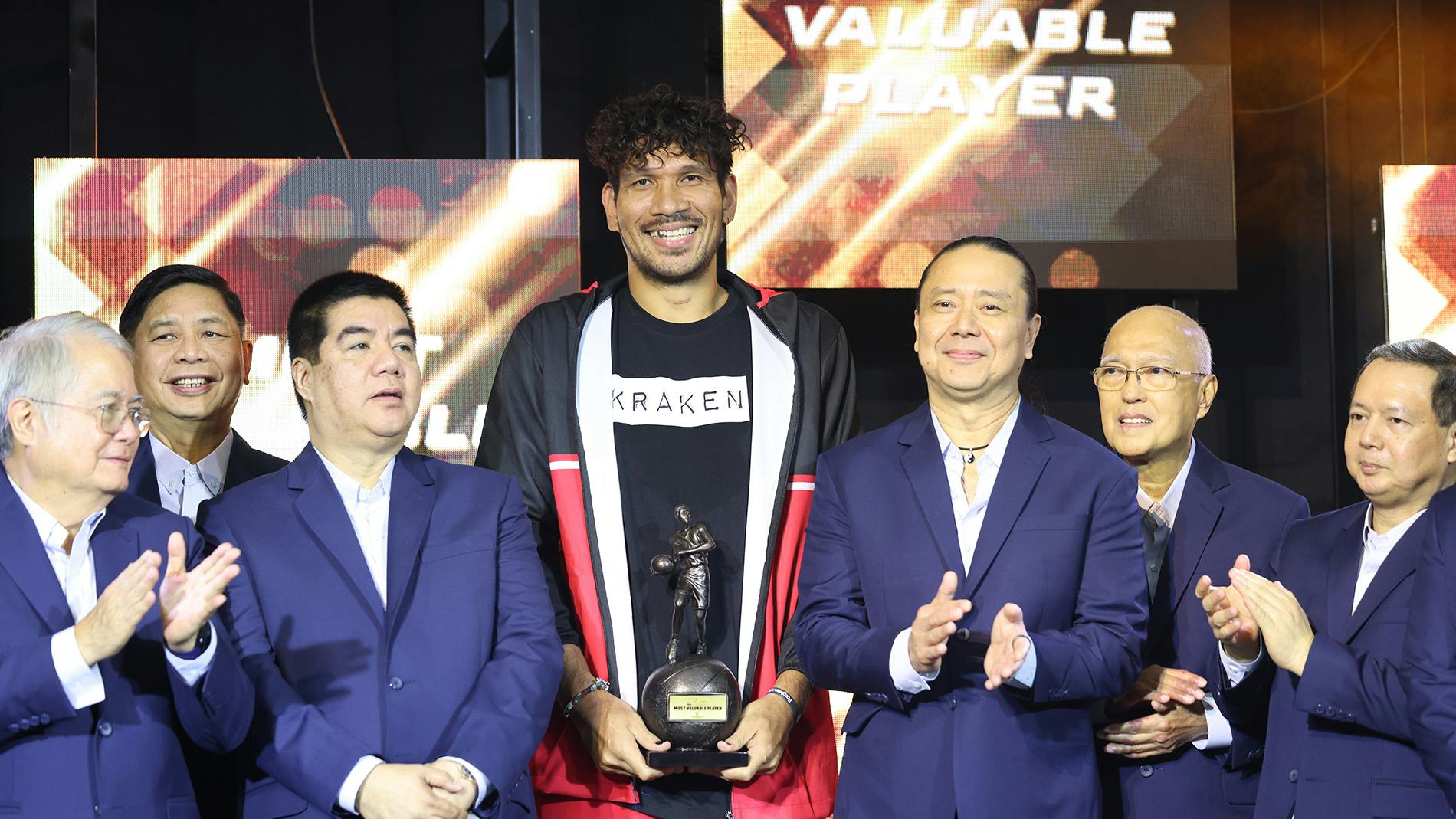 Chris Ross issues pointed reminder as June Mar Fajardo wins seventh MVP